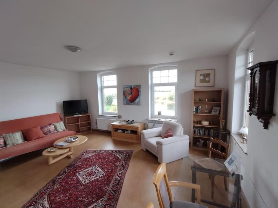 Ferienwohnung Mit Weserblick Und Kamin Hessisch Oldendorf Exteriör bild